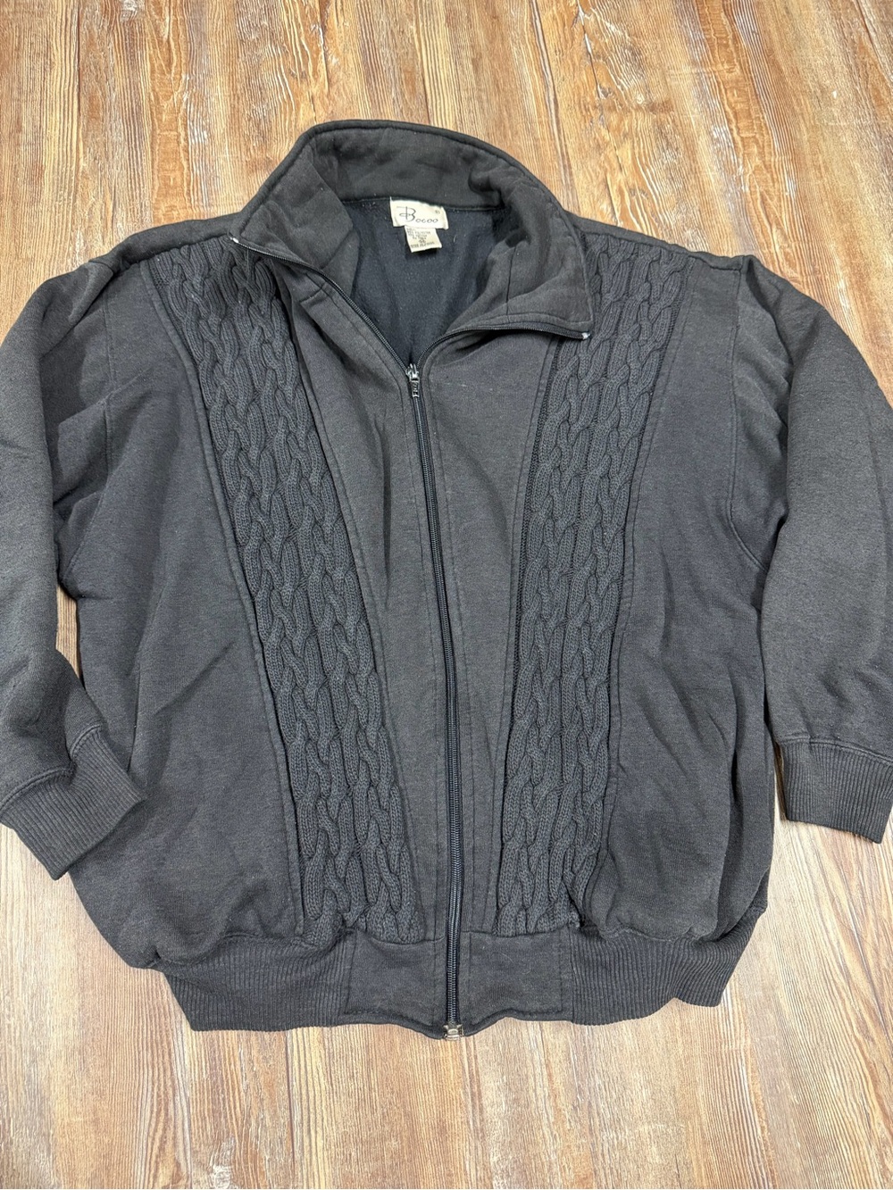 Vintage 90s Bocoo Black Cable Knit Zip Up Jacket
Size M